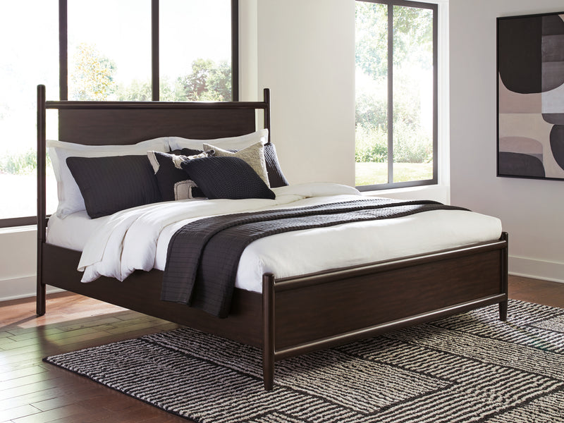 Lavish Furniture Outlet - Ashley Furniture - Dantenton Bedroom - California King Panel Bed / Merlot - B611B7