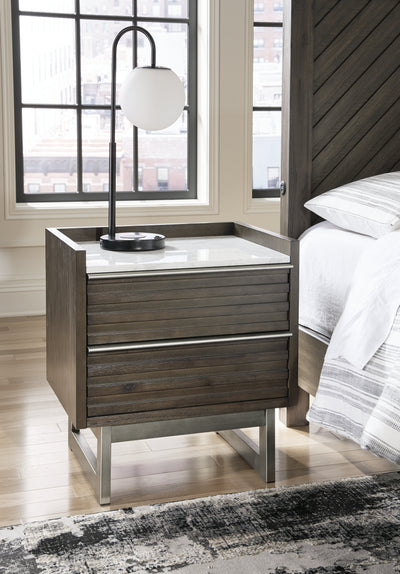 Lavish Furniture Outlet - Ashley Furniture - Arkenton Bedroom - Dresser and Mirror / Grayish Brown - B786B1
